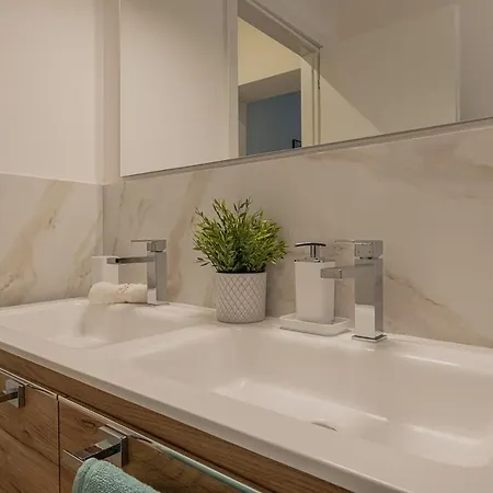 Myrentalinn - Vatican Prestigious